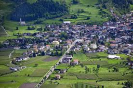 Prad am Stilfserjoch: Wohnhaus mit mehreren Wohneinheiten im Zentrum zu verkaufen Prad am Stilfserjoch: Wohnhaus mit mehreren Wohneinheiten im Zentrum zu verkaufen