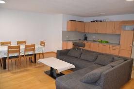 Schluderns: Zentral gelegene 3-Zimmerwohnung mit Balkon zu verkaufen Schluderns: Zentral gelegene 3-Zimmerwohnung mit Balkon zu verkaufen