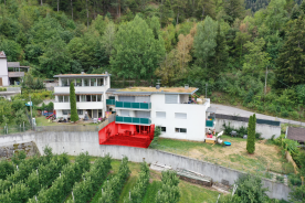 Latsch/Tarsch: Vermietete 2-Zimmerwohnung mit Terrasse und Keller zu verkaufen Latsch/Tarsch: Vermietete 2-Zimmerwohnung mit Terrasse und Keller zu verkaufen