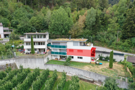 Latsch/Tarsch: Vermietete 3-Zimmerwohnung mit Keller zu verkaufen Latsch/Tarsch: Vermietete 3-Zimmerwohnung mit Keller zu verkaufen