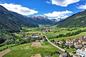 Taufers im Münstertal: Baugrundstück in der Gewerbezone zu verkaufen Taufers im Münstertal: Baugrundstück in der Gewerbezone zu verkaufen