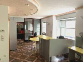 Bürolokal im Zentrum von Schlanders zu verkaufen Bürolokal im Zentrum von Schlanders zu verkaufen