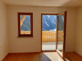 Martell: 4-Zimmerwohnung mit schöner Aussicht zu verkaufen Martell: 4-Zimmerwohnung mit schöner Aussicht zu verkaufen