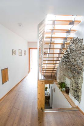 Geschlossener Hof am Schludernser Sonnenberg zu verkaufen Geschlossener Hof am Schludernser Sonnenberg zu verkaufen