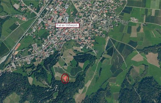 Landwirtschaftliches Grundstück in Prad am Stilfserjoch zu verkaufen Landwirtschaftliches Grundstück in Prad am Stilfserjoch zu verkaufen