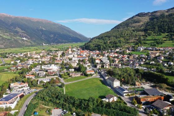 Mals: Landwirtschaftliches Grundstück mit ca. 4.700 m² zu verkaufen Mals: Landwirtschaftliches Grundstück mit ca. 4.700 m² zu verkaufen